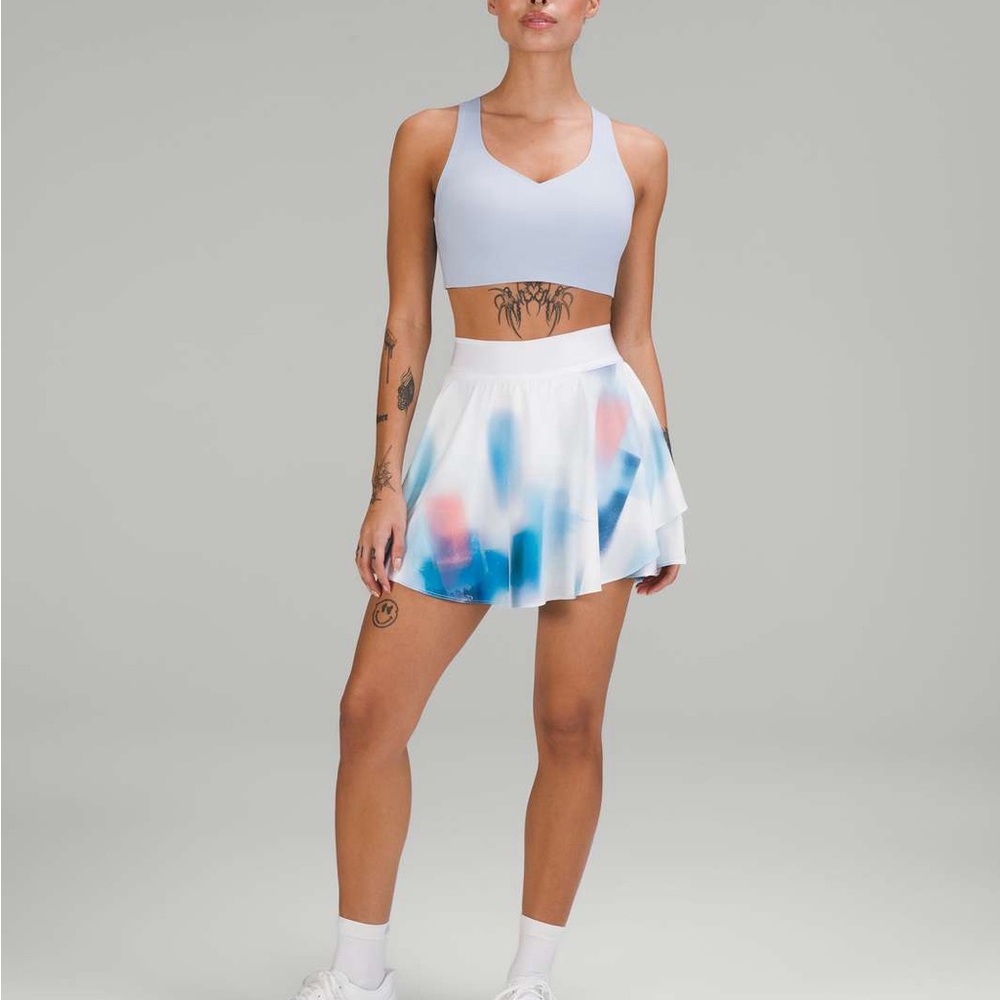 Like New Lululemon Court Rival High-Rise Skirt
Baseline Wash Print Multi Sz 10